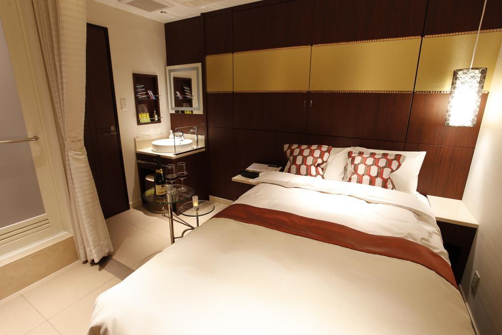 Hotel Moana Shinjuku (Adults Only) โตเกียว ภายนอก รูปภาพ