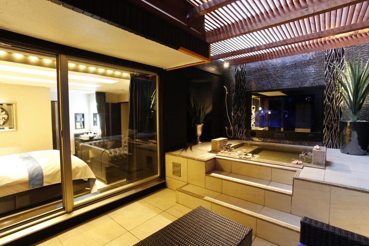 Hotel Moana Shinjuku (Adults Only) โตเกียว ภายนอก รูปภาพ